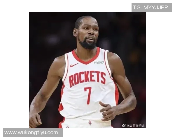 杜兰特称赞小贾巴里每次盖帽都是球队的关键时刻展现出色防守能力 杜兰特称赞小贾巴里每次盖帽都是球队的关键时刻展现出色防守能力