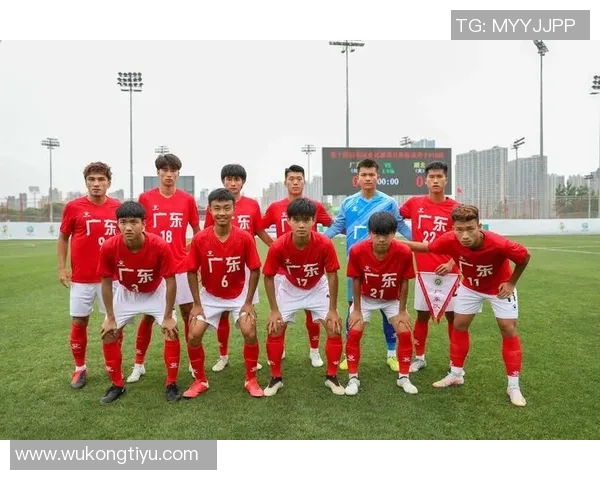 山东U18男足凭借泰山青训优势以1-0战胜广东队成功晋级决赛 山东U18男足凭借泰山青训优势以1-0战胜广东队成功晋级决赛