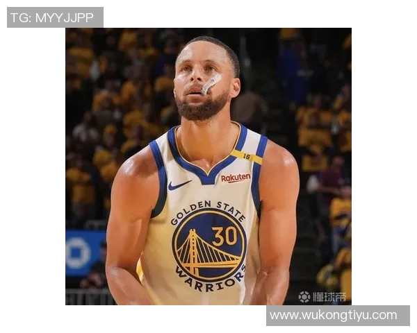 库里上半场表现分析:10投4中贡献12分1板2助1帽三分命中率提升 库里上半场表现分析:10投4中贡献12分1板2助1帽三分命中率提升