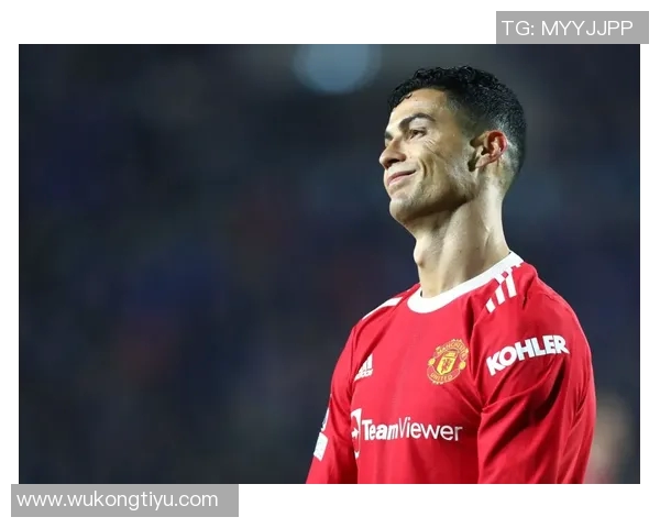 马丁内斯称赞努诺门德斯是当今足球界的无可替代之星 马丁内斯称赞努诺门德斯是当今足球界的无可替代之星